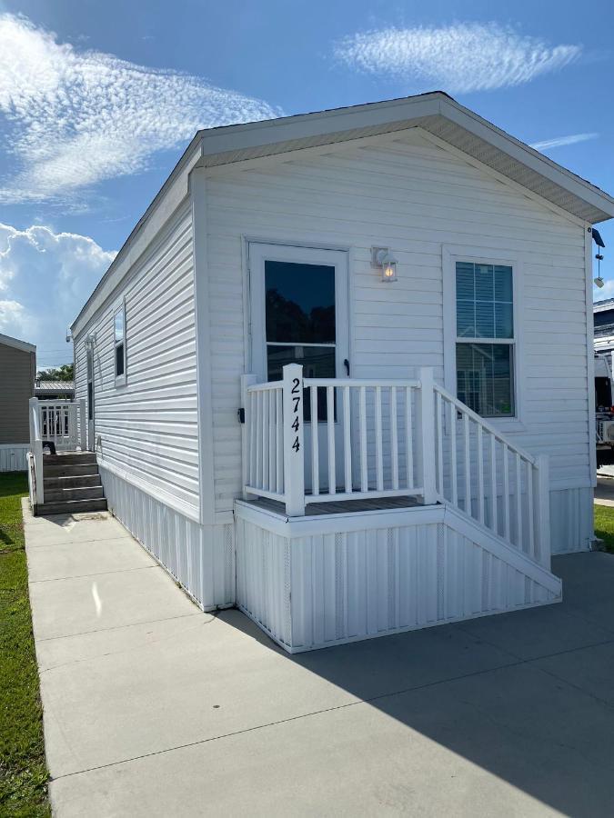 Cozy Tiny Home Near Disney World & Orlando Parks! Кисими Екстериор снимка